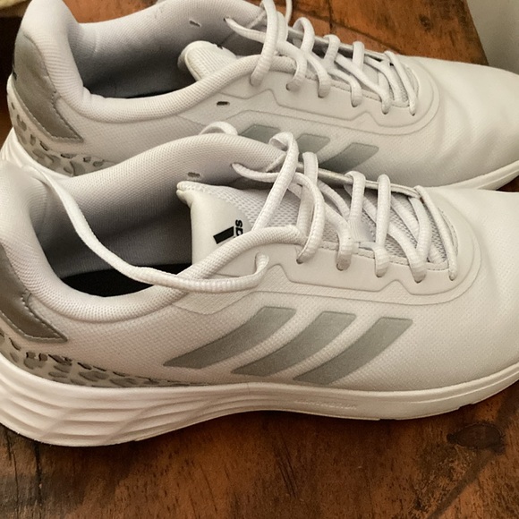 Adidas running shoes - Picture 7 of 7